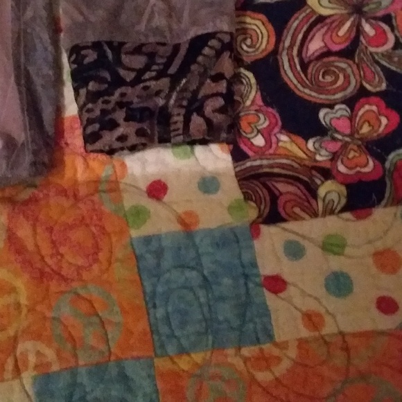 Top - Picture 2 of 6